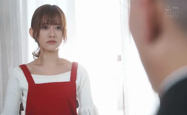 Người vợ bán thân thanh toán tiền nợ cho chồng suốt một năm mà ông chồng không hề hay biết